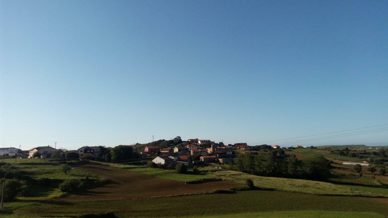 Posada Mediavia Pension Ubiarco Buitenkant foto